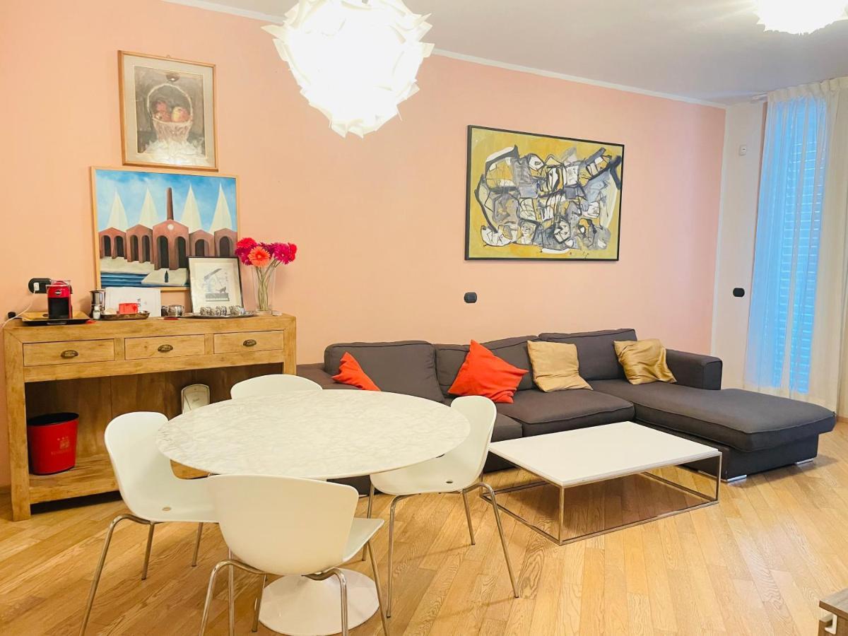 Blue Shades Hotel Пиза Екстериор снимка